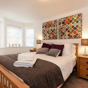 Bowling - West Bridgford Apartment