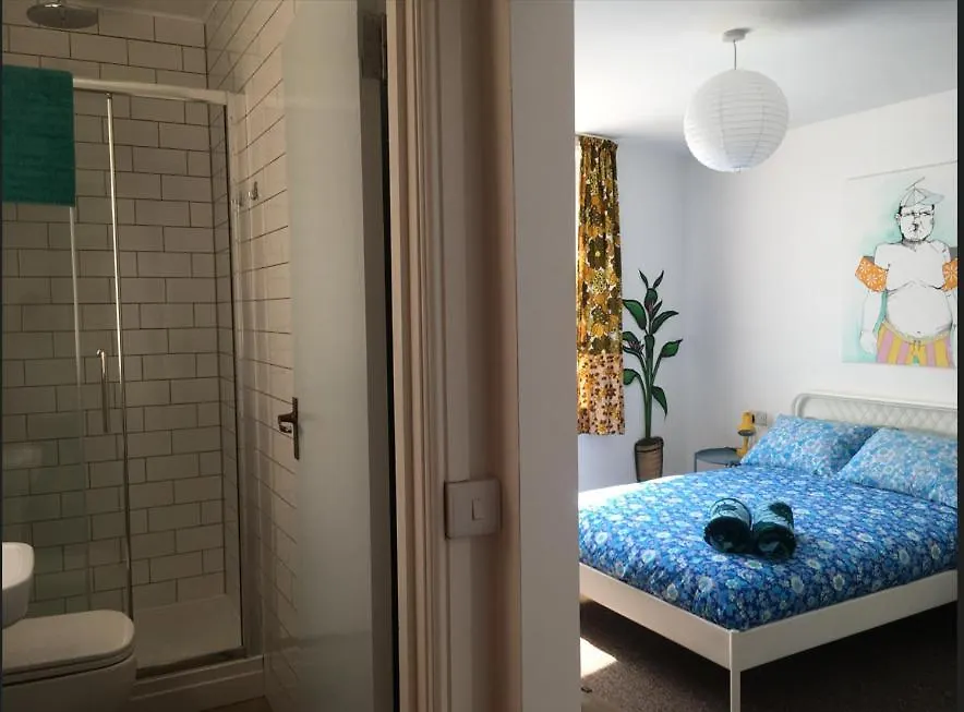 Igloo Hybrid Hostel Nottingham