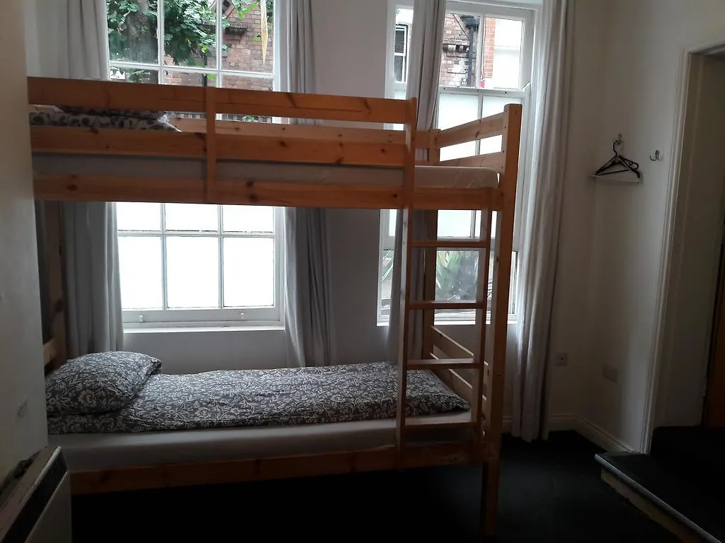 Igloo Hybrid Hostel Nottingham