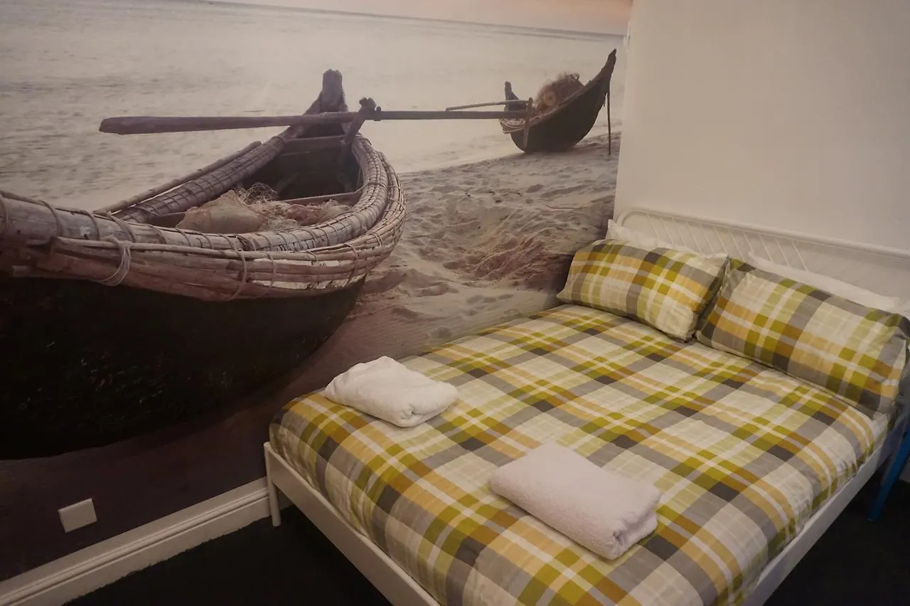 Igloo Hybrid Hostel Nottingham